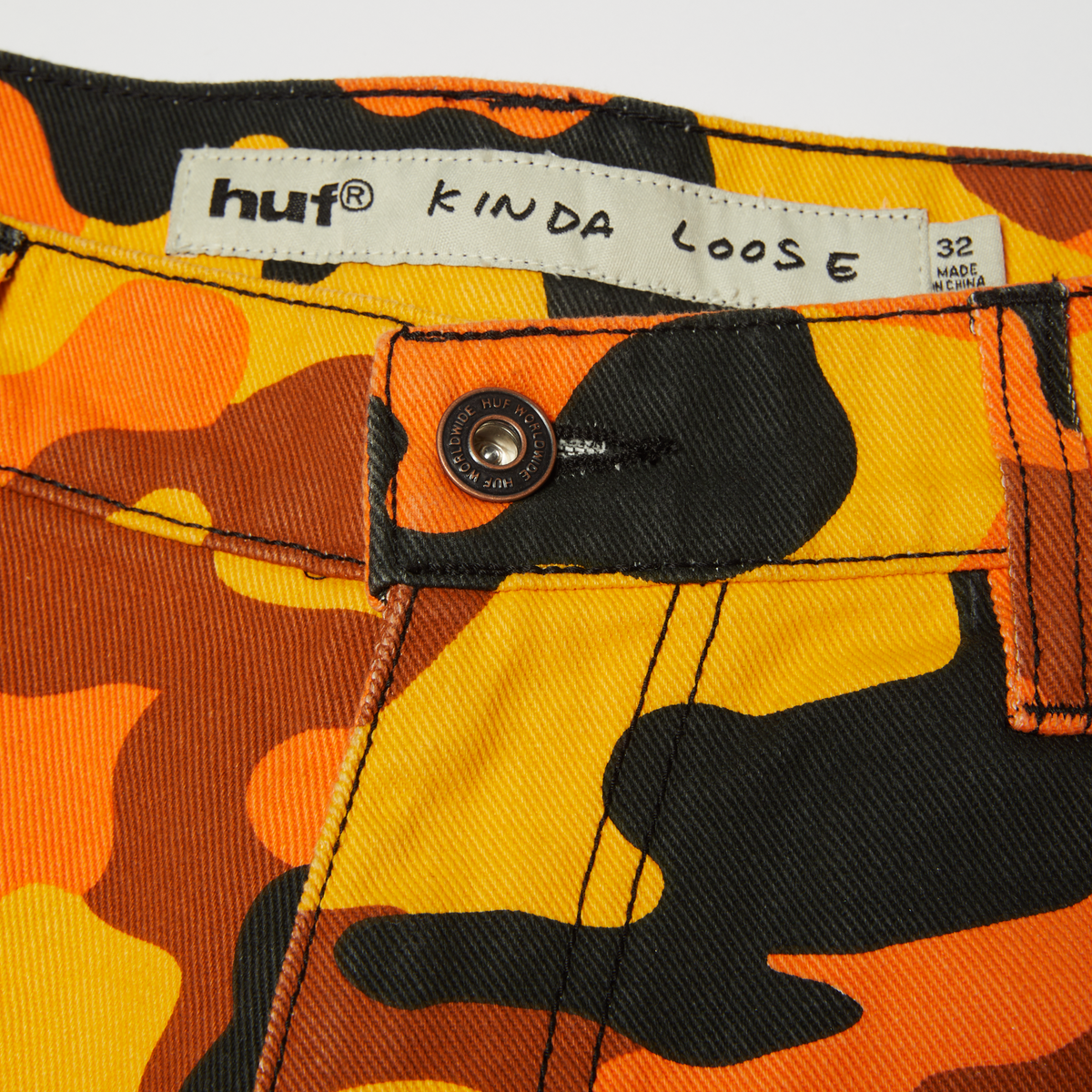Kinda Loose Double-Knee Camo Short